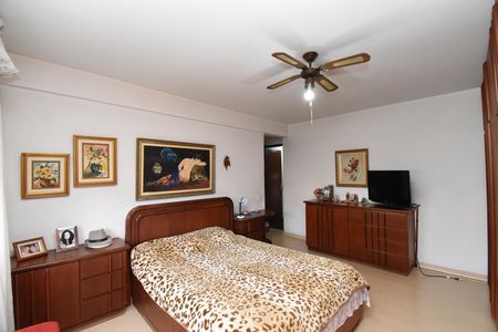 Apartamento à venda com 146m², 3 quartos e 1 vagaSuíte