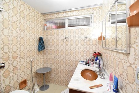 Apartamento à venda com 146m², 3 quartos e 1 vagaBanheiro da Suíte