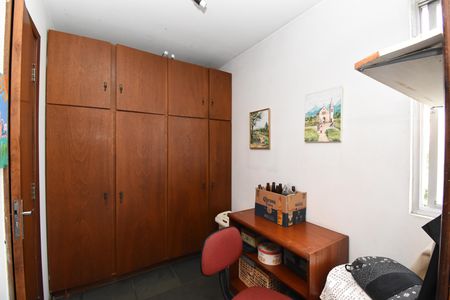 Apartamento à venda com 146m², 3 quartos e 1 vagaÁrea de Serviço