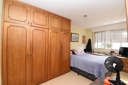 Apartamento à venda com 146m², 3 quartos e 1 vagaQuarto 2