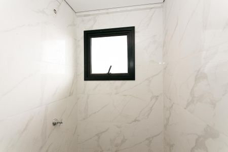 Apartamento para alugar com 75m², 2 quartos e 1 vaga Apartamento para alugar com 75m², 2 quartos e 1 vagaBanheiro