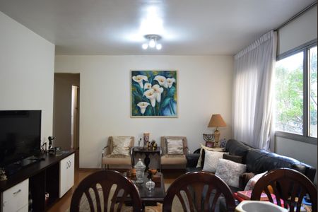 Sala de apartamento para alugar com 4 quartos, 110m² em Vila Madalena, São Paulo