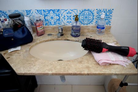 Apartamento à venda com 110m², 4 quartos e 1 vagaBanheiro da Suíte
