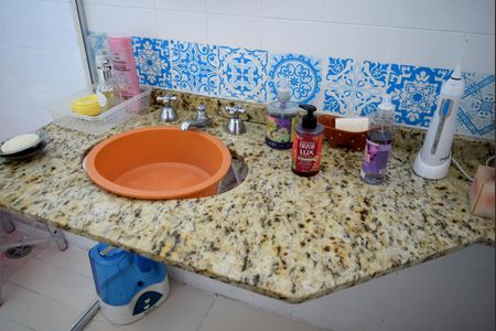Apartamento à venda com 110m², 4 quartos e 1 vagaBanheiro social