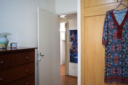 Apartamento à venda com 110m², 4 quartos e 1 vagaQuarto 2