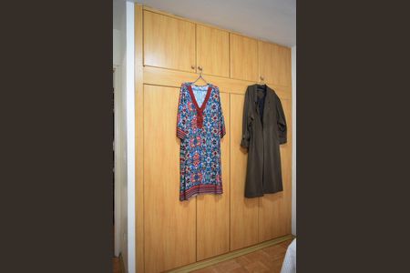 Apartamento à venda com 110m², 4 quartos e 1 vagaQuarto 2