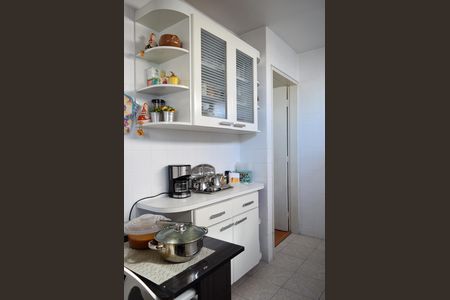 Cozinha de apartamento para alugar com 4 quartos, 110m² em Vila Madalena, São Paulo