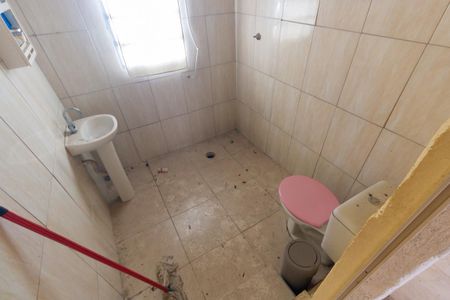 Banheiro de casa à venda com 1 quarto, 50m² em Vila Industrial, São Paulo