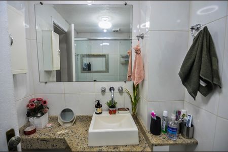 Apartamento para alugar com 70m², 2 quartos e 1 vaga Apartamento para alugar com 70m², 2 quartos e 1 vagaBanheiro