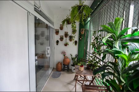 Sala de apartamento para alugar com 2 quartos, 70m² em Vila Isabel, Rio de Janeiro