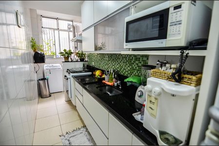 Apartamento para alugar com 70m², 2 quartos e 1 vaga Apartamento para alugar com 70m², 2 quartos e 1 vagaCozinha