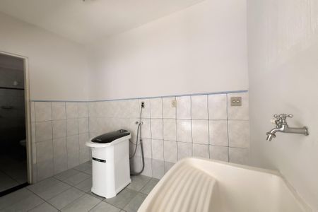 Casa à venda com 210m², 3 quartos e 5 vagas