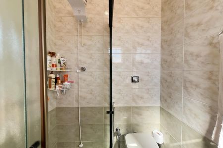 Casa à venda com 210m², 3 quartos e 5 vagas