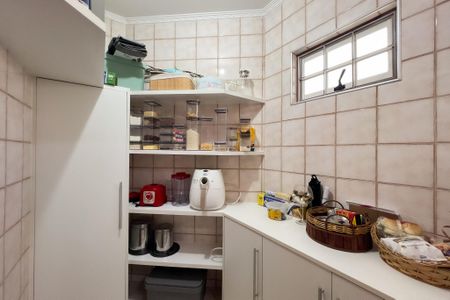 Casa à venda com 210m², 3 quartos e 5 vagas