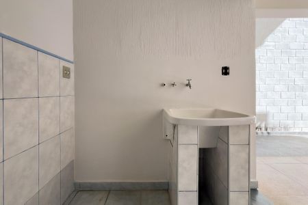 Casa à venda com 210m², 3 quartos e 5 vagas