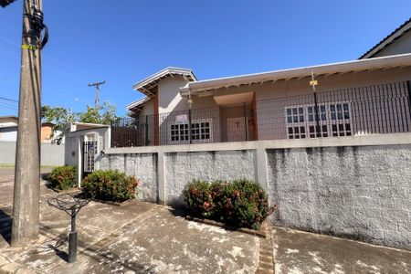 Casa à venda com 210m², 3 quartos e 5 vagas