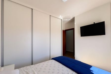 Casa à venda com 210m², 3 quartos e 5 vagas