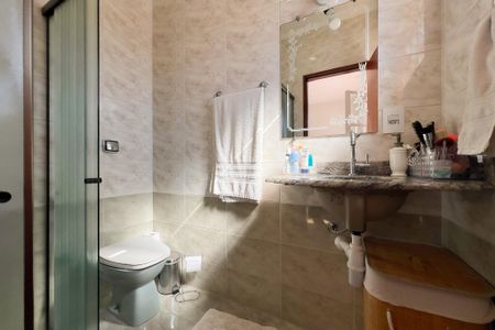Casa à venda com 210m², 3 quartos e 5 vagas