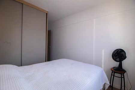 Apartamento à venda com 71m², 3 quartos e 2 vagas Apartamento à venda com 71m², 3 quartos e 2 vagasQuarto 03 - Suite