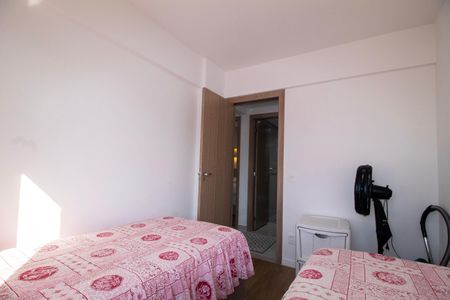 Apartamento à venda com 71m², 3 quartos e 2 vagas Apartamento à venda com 71m², 3 quartos e 2 vagasQuarto 01