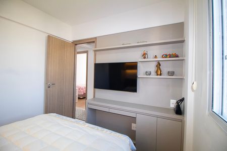 Apartamento à venda com 71m², 3 quartos e 2 vagas Apartamento à venda com 71m², 3 quartos e 2 vagasQuarto 02
