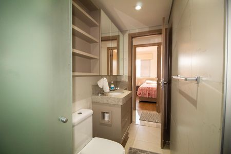 Banheiro Social  de apartamento à venda com 3 quartos, 71m² em Padre Eustáquio, Belo Horizonte