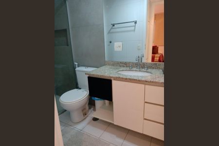 Apartamento à venda com 40m², 1 quarto e 1 vaga Apartamento à venda com 40m², 1 quarto e 1 vagaBanheiro