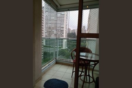 Vista de apartamento à venda com 1 quarto, 40m² em Santo Amaro, São Paulo