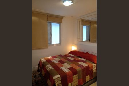 Quarto de apartamento à venda com 1 quarto, 40m² em Santo Amaro, São Paulo