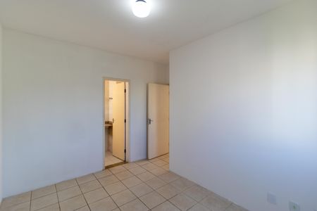 Apartamento para alugar com 96m², 3 quartos e 1 vaga Apartamento para alugar com 96m², 3 quartos e 1 vagaSuíte