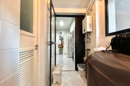 Apartamento à venda com 95m², 3 quartos e 2 vagas Apartamento à venda com 95m², 3 quartos e 2 vagasÁrea de Serviço