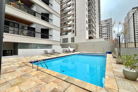 Apartamento à venda com 95m², 3 quartos e 2 vagas Apartamento à venda com 95m², 3 quartos e 2 vagasÁrea comum - Piscina