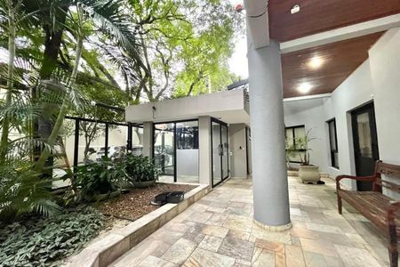 Apartamento à venda com 95m², 3 quartos e 2 vagas Apartamento à venda com 95m², 3 quartos e 2 vagasHall de entrada