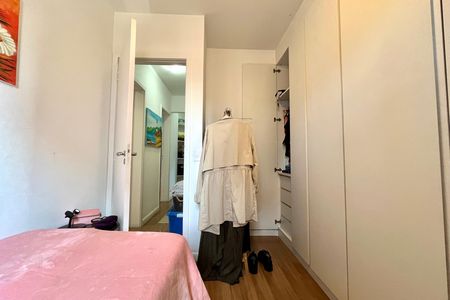Apartamento à venda com 95m², 3 quartos e 2 vagas Apartamento à venda com 95m², 3 quartos e 2 vagasQuarto 3