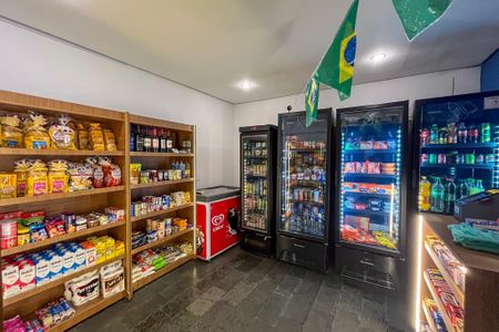 Apartamento à venda com 71m², 3 quartos e 1 vaga Apartamento à venda com 71m², 3 quartos e 1 vagaMercado