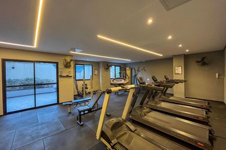 Apartamento à venda com 71m², 3 quartos e 1 vaga Apartamento à venda com 71m², 3 quartos e 1 vagaAcademia