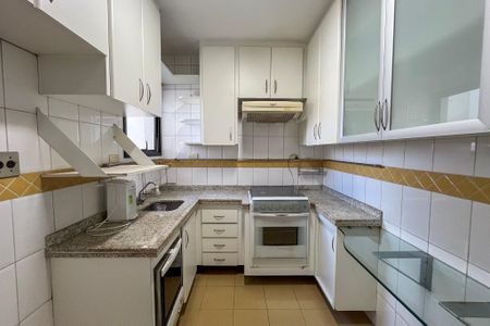Apartamento à venda com 71m², 3 quartos e 1 vaga Apartamento à venda com 71m², 3 quartos e 1 vagaCozinha