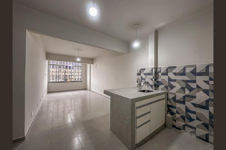Kitnet/Studio para alugar com 1 quarto, 48m² em Centro, Rio de Janeiro