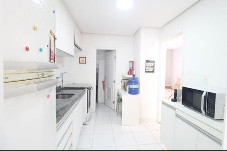 Casa à venda com 95m², 3 quartos e 2 vagasFoto 03