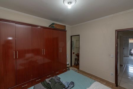 Casa à venda com 160m², 3 quartos e 3 vagasSuite 