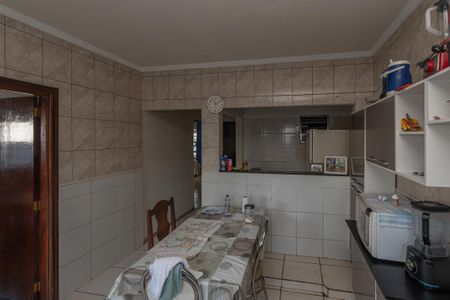 Casa à venda com 160m², 3 quartos e 3 vagasCozinha 