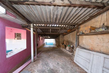 Casa à venda com 392m², 4 quartos e 4 vagasGARAGEM