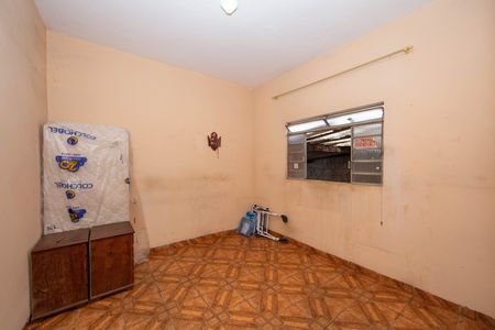 Casa à venda com 392m², 4 quartos e 4 vagasQUARTO2