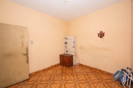 Casa à venda com 392m², 4 quartos e 4 vagasQUARTO2