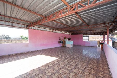 Casa à venda com 392m², 4 quartos e 4 vagasTERRACO