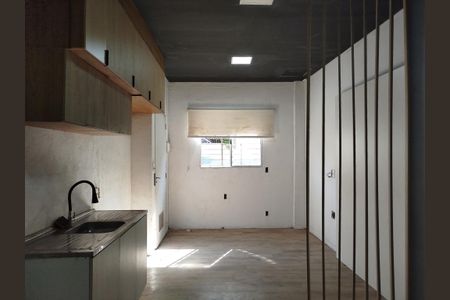 Studio - sala, quarto e cozinha de kitnet/studio para alugar com 1 quarto, 22m² em Vila Carrão, São Paulo