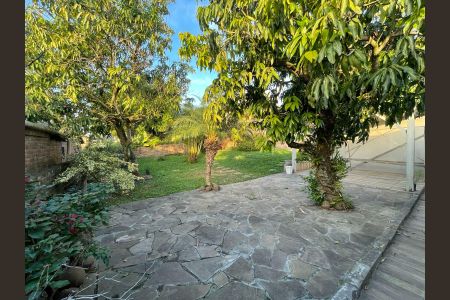 Casa à venda com 370m², 4 quartos e 4 vagas