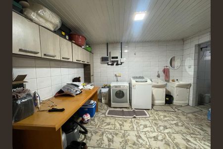 Casa à venda com 370m², 4 quartos e 4 vagas