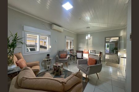 Casa à venda com 370m², 4 quartos e 4 vagas