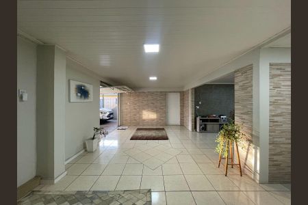 Casa à venda com 370m², 4 quartos e 4 vagas